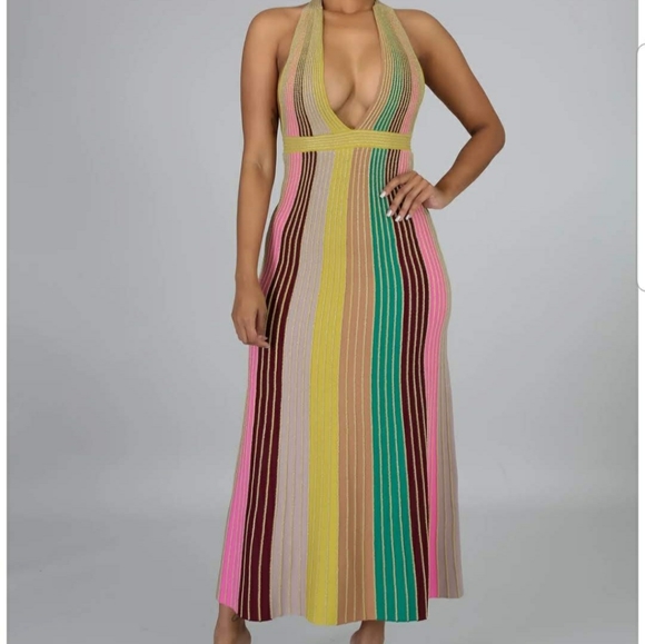 Dresses & Skirts - 🌻Beautiful Thick Striped Flare Halter Dress New L